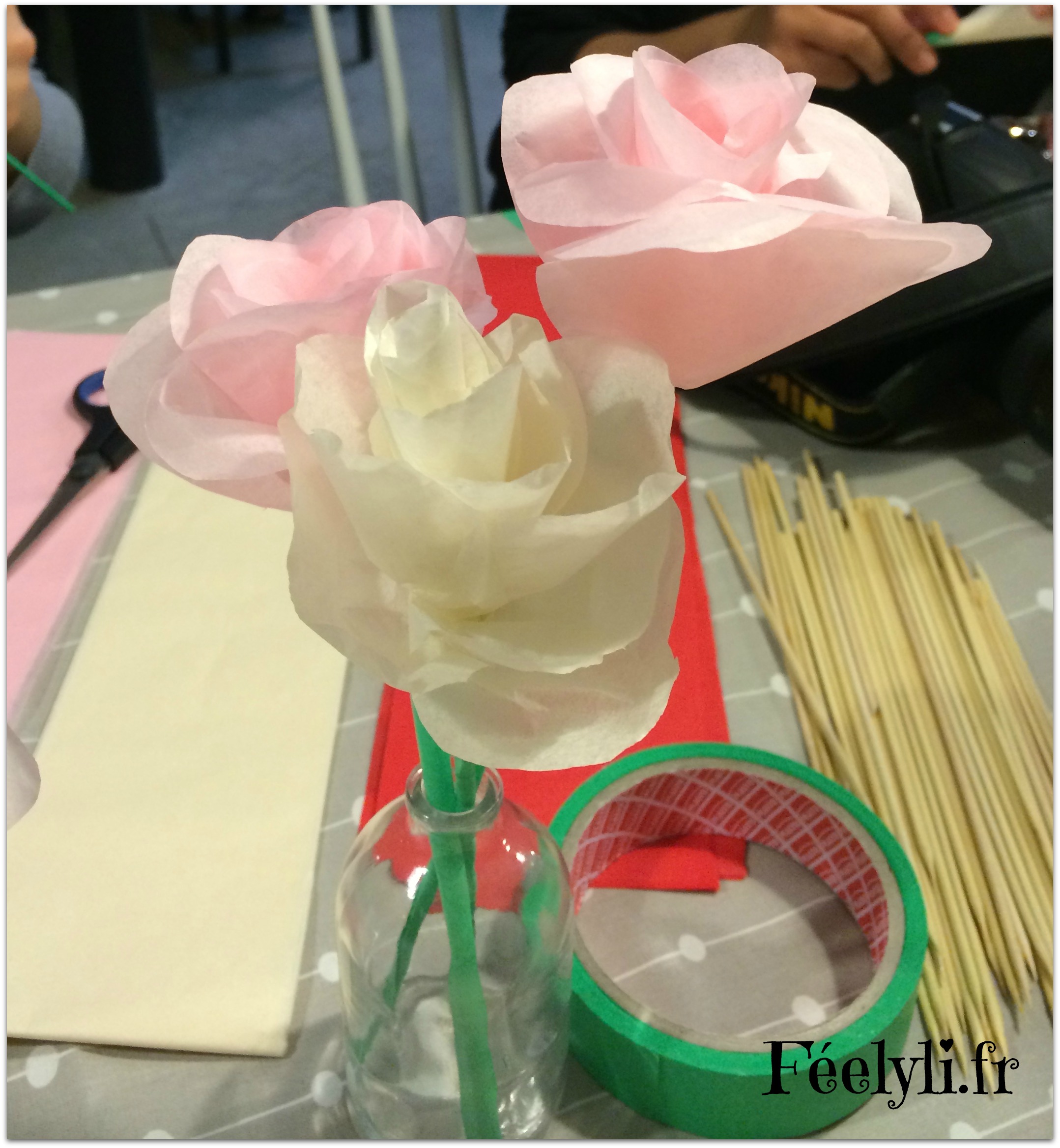 fleurs en papier de soie
