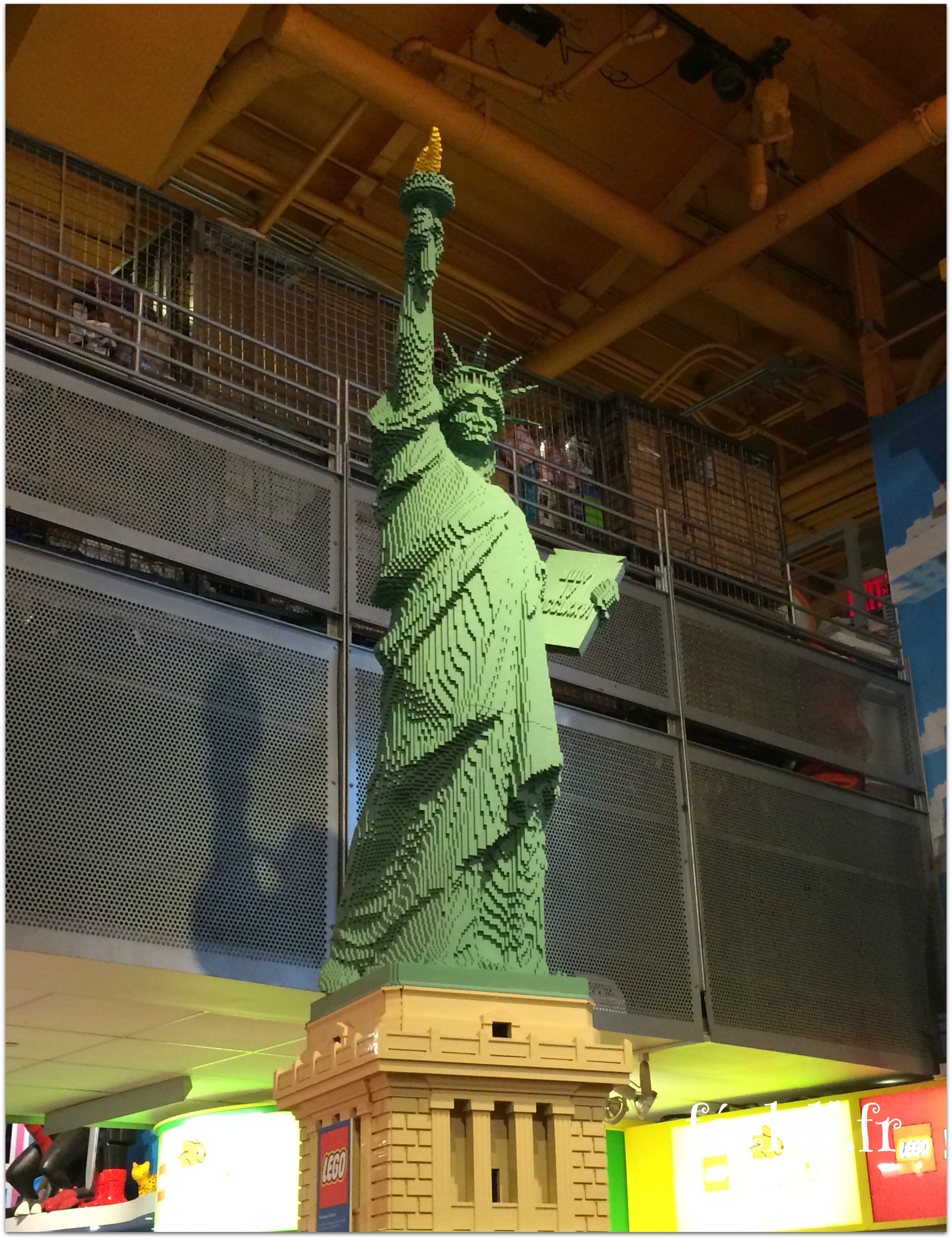 statue de la liberte en lego