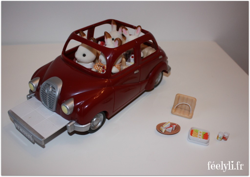 Voiture Sylvanian Families Rouge - Figurine pour enfant | Soldes fnac Belgique Voiture Sylvanian Families Rouge - Figurine pour enfant | Soldes fnac Belgique